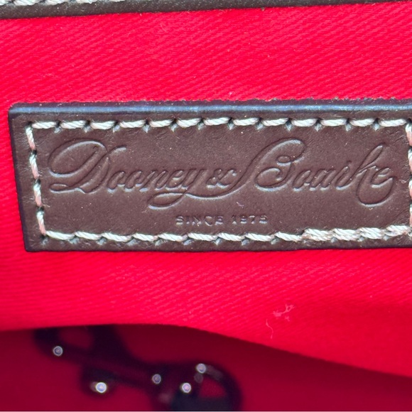 SOLD SOLD SOLD SOLD Dooney & Bourke Maxine Leather Snake Embossed Tote 💋 - Picture 5 of 15